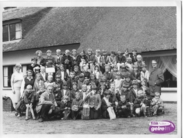 Schoolreisje 1968, wie kent de kinderen op deze foto?