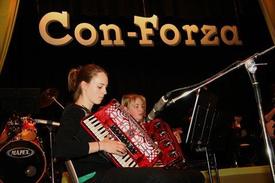 Optreden Accordeonvereniging Con Forza.
