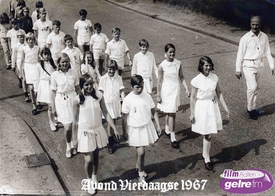Avond Vierdaagse 1967, wie zien we hier in beeld?