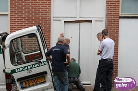 Medewerkster waardetransport vast in kluisruimte ING Aalten.