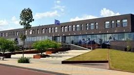 Leerlingen VMBO-Schaersvoorde Aalten verzorgen diner voor clienten Buurtzorg.
