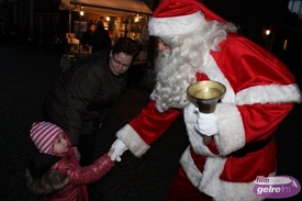Kerstmarkt rondom de St. Joriskerk in Bredevoort
