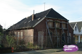 Woonboerderijtje van Lurvink niet langer meer gemeentelijk monument, sloop mag beginnen.