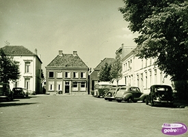 Zoekplaatje: Marktplein Aalten in vroeger tijd.