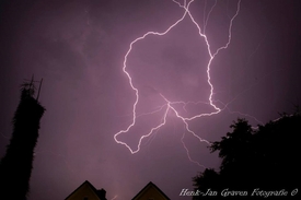 Bliksem boven Aalten 08-06-2014 