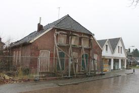 Woonboerderijtje Lurvink Hogestraat: Stichting Cuypersgenootschap maakt bezwaar tegen sloop.