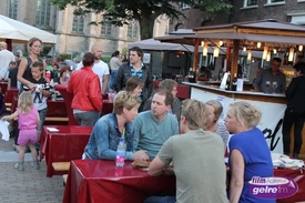 Sfeervolle zaterdagavond tijdens Wijnfeest in Aalten