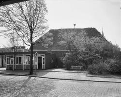 Film: Middelpunt van Aalten, met o.a. interessante beelden van Markt, gemeentehuis en omgeving.
