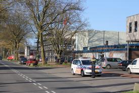 Jongen gewond na aanrijding auto met aanhanger.