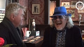Oude vrienden Hiddink en Jolink bij elkaar voor verzamelbox