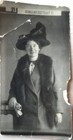 Tentoonstelling 'vrouw als spil van het verzet' verlengd